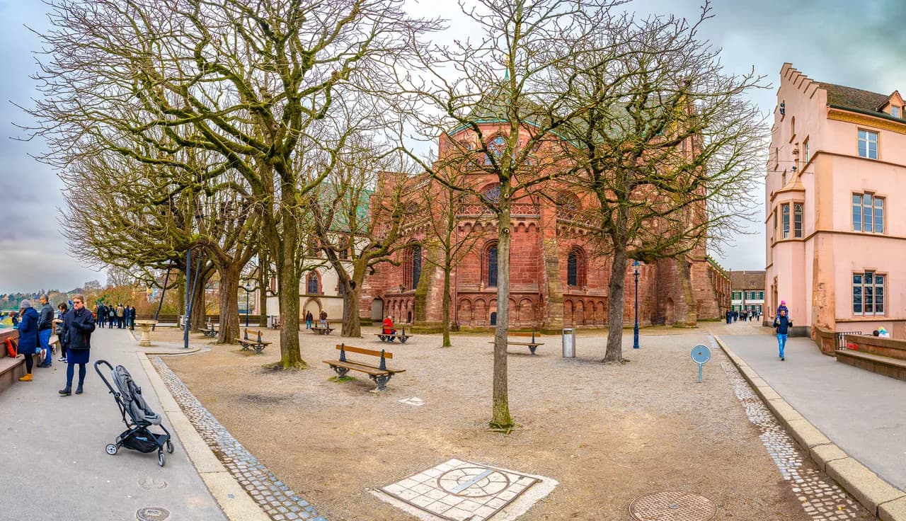 Basel Old Town: Which Streets, Squares and Sights to See