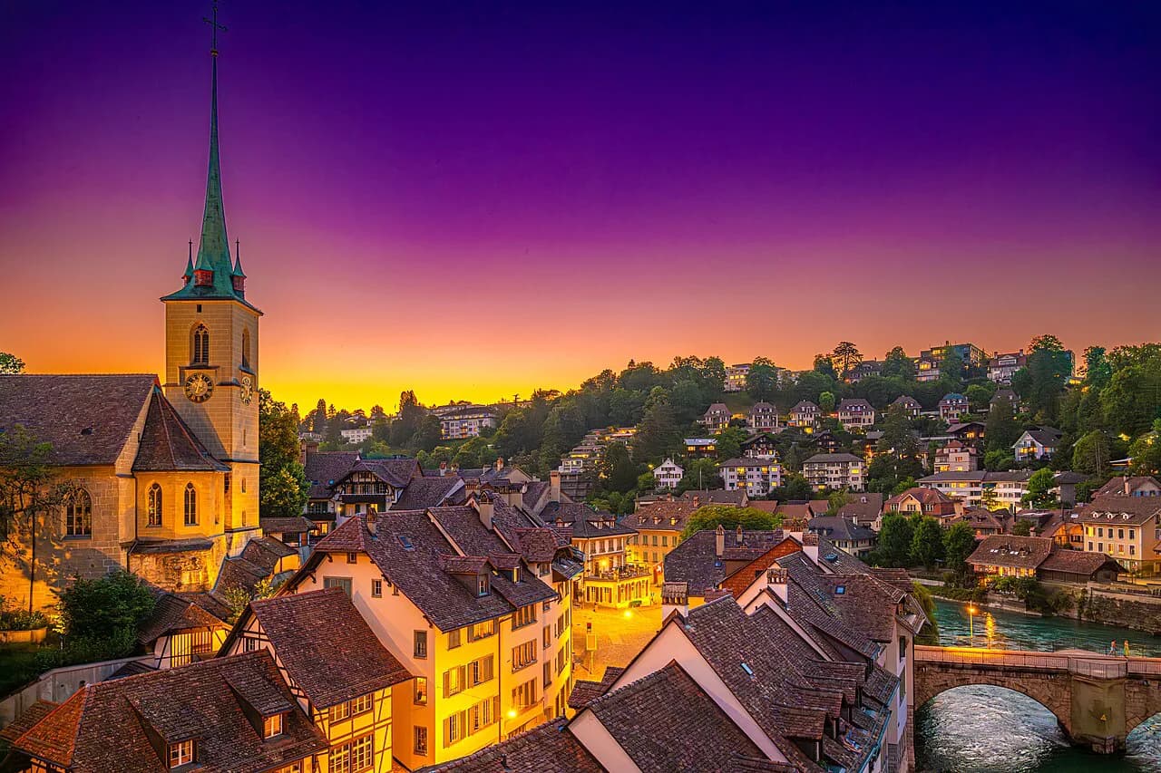 Things to Do in Bern in Summer: Old Town, Views and the Aare