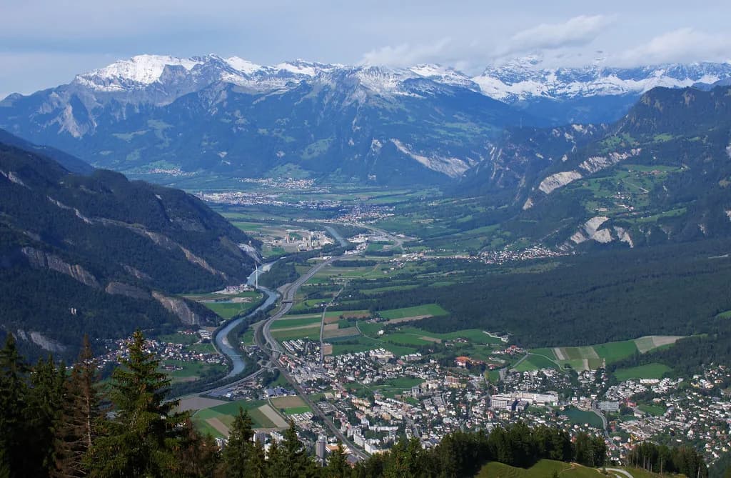Chur Cable Car: Riding the Brambrüesch Cable Car