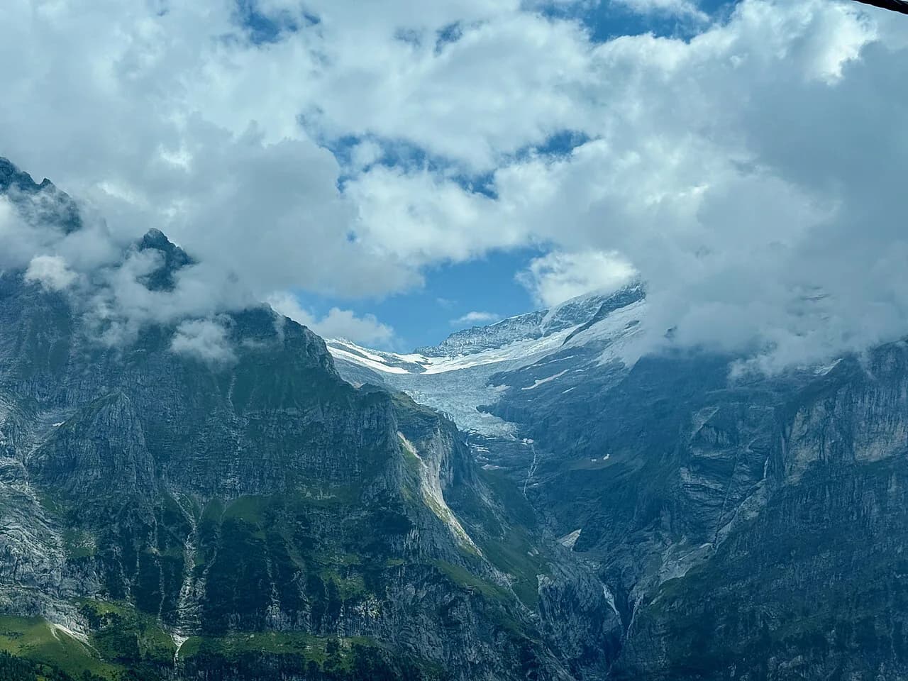 Free Things to Do in Grindelwald: Walks & Village Views