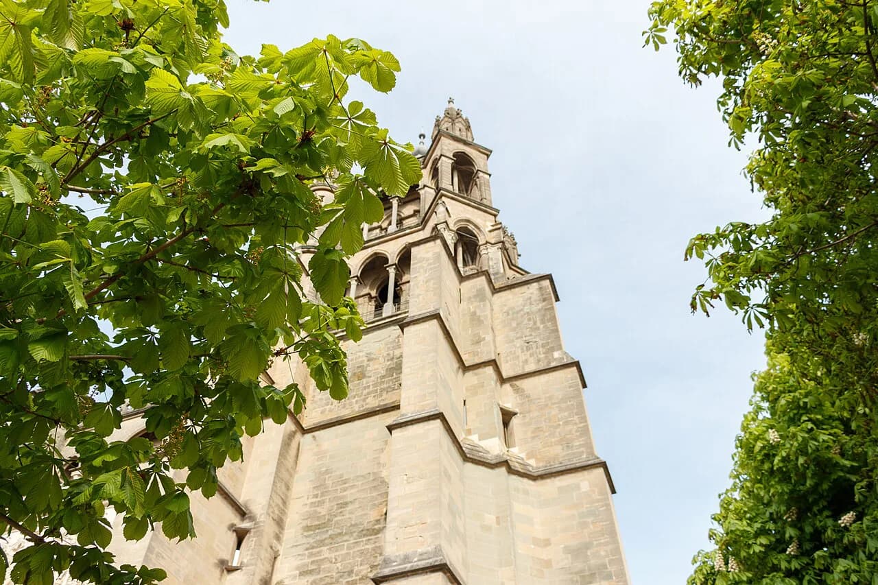 Lausanne Attractions: 7 Visitor Guides