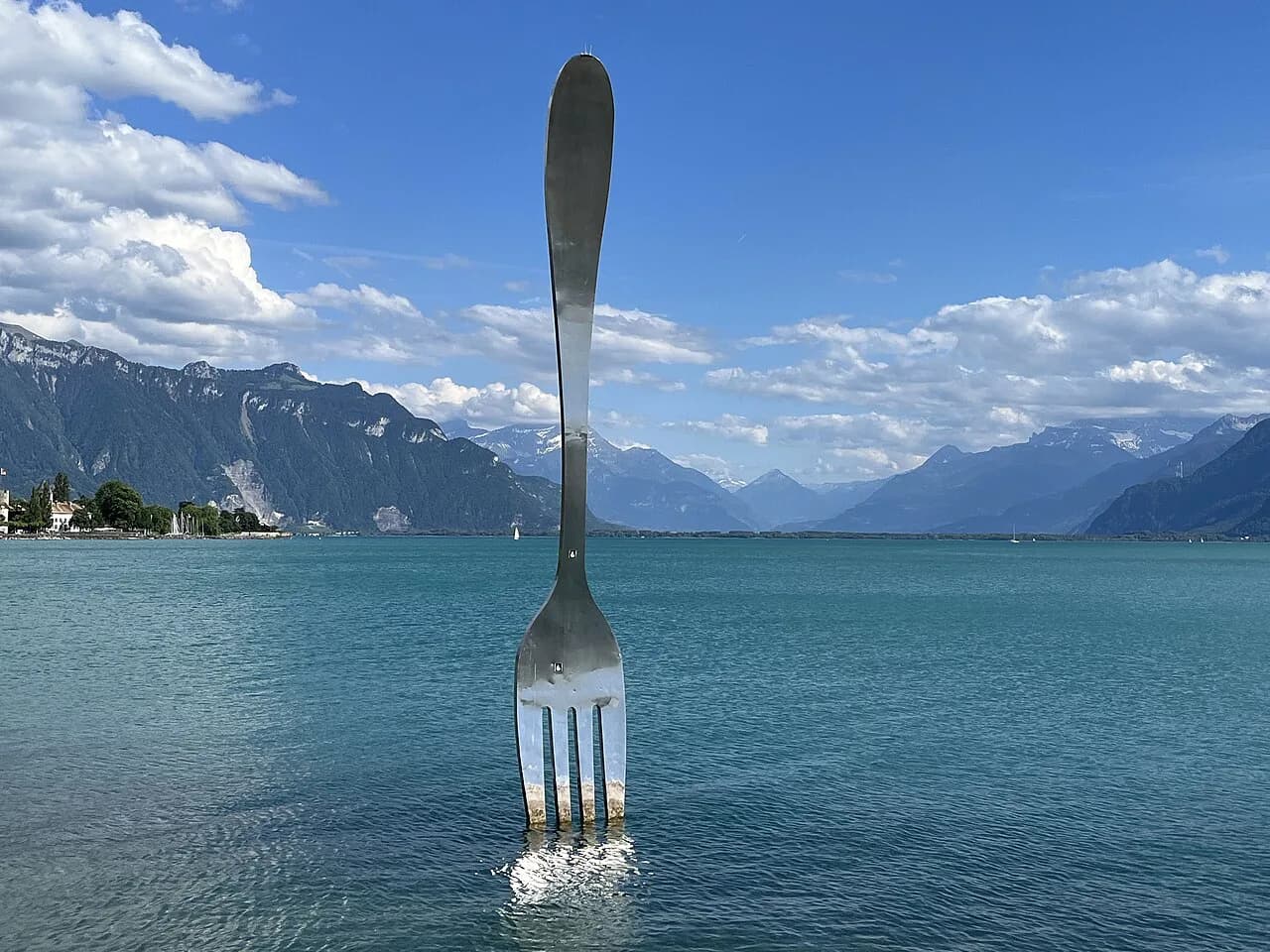 Vevey Attractions: 6 Visitor Guides