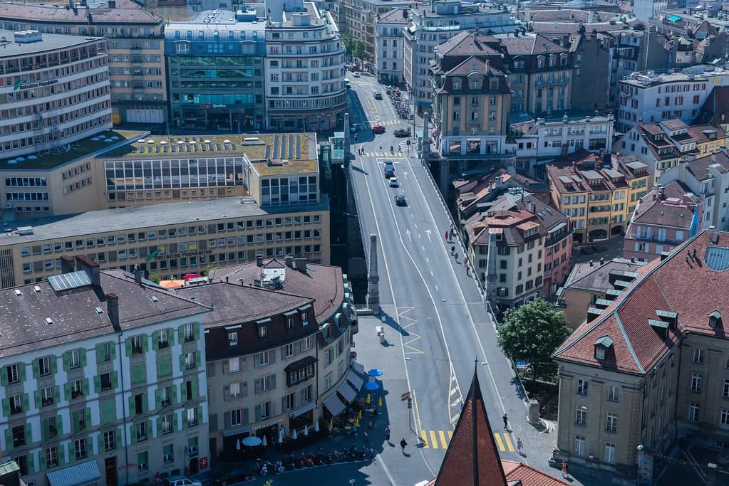 Lausanne in May: Weather, What's Open and How to Plan Days