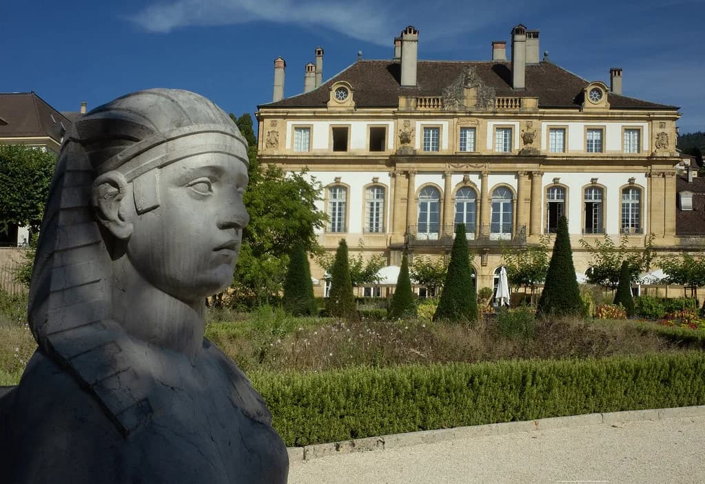 Musée d'Ethnographie de Neuchâtel: Visiting the MEN