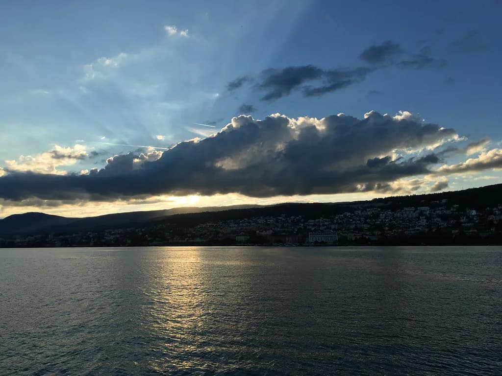 Neuchâtel Funicular Guide: Which Routes to Ride
