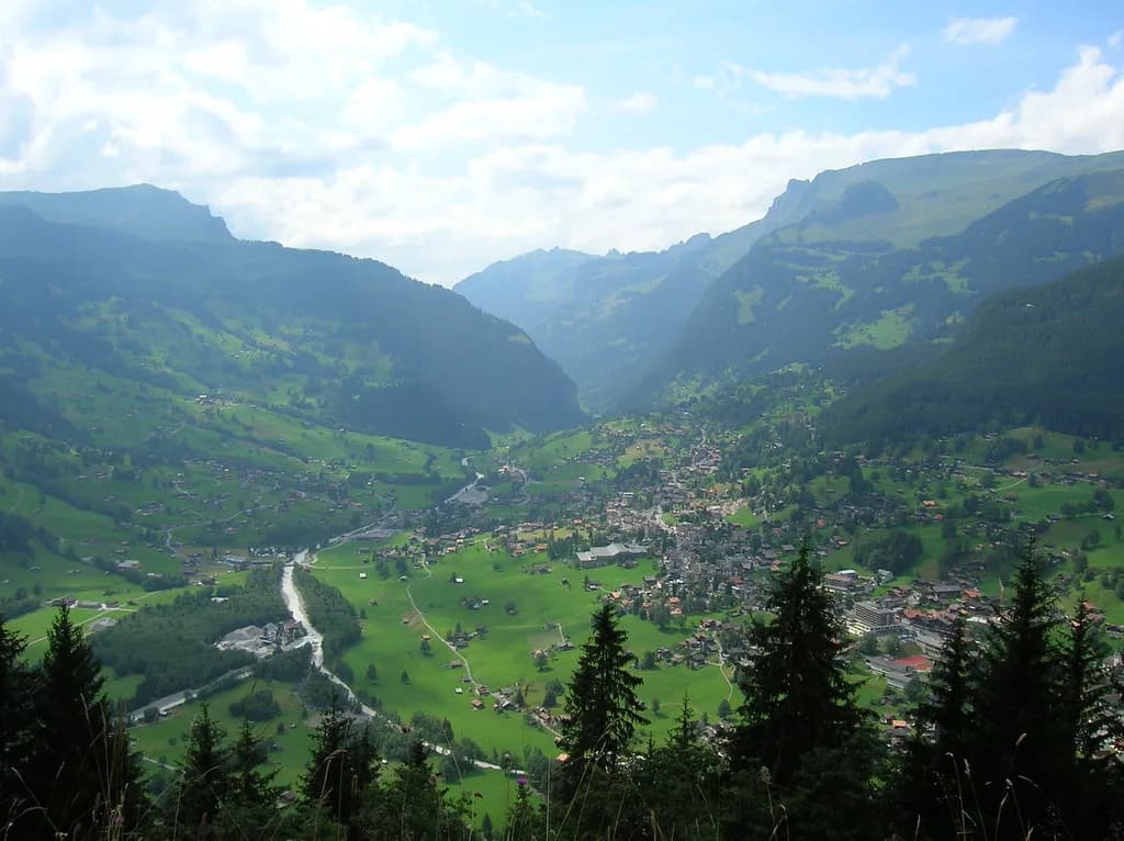Pfingstegg Grindelwald: Cable Car, Fly-Line & What to Expect