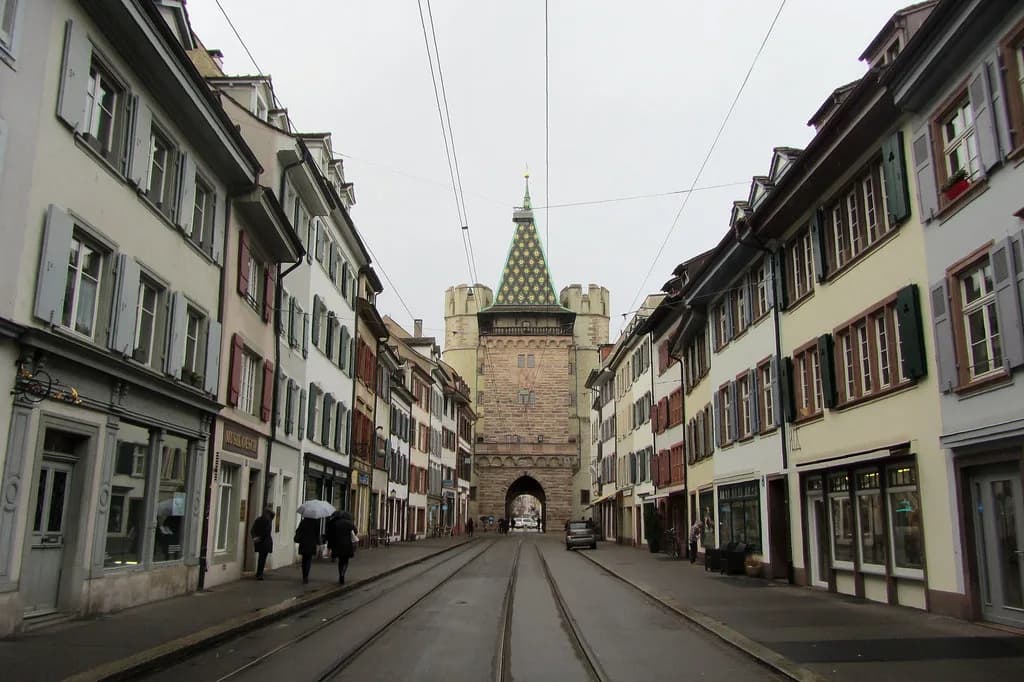 Spalentor Basel: The Spalen Gate and What to See Nearby