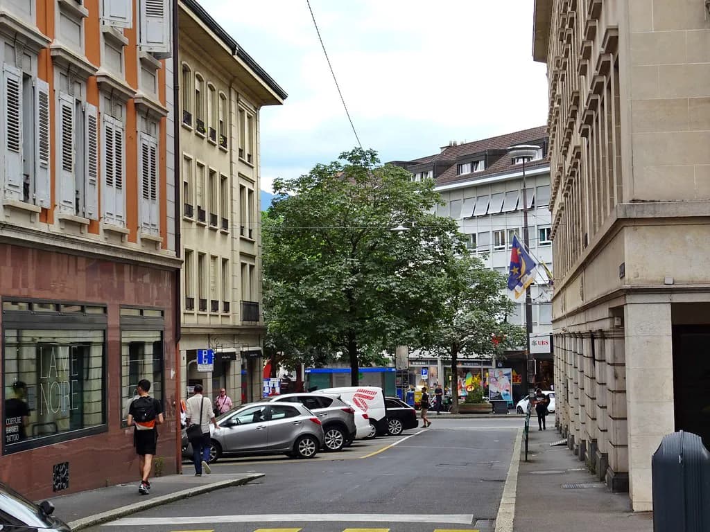 Vevey Old Town: A Walking Guide to the Historic Center