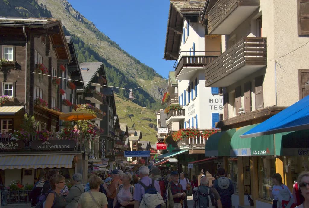 Zermatt in August: Summer Weather, Crowds and What's Open