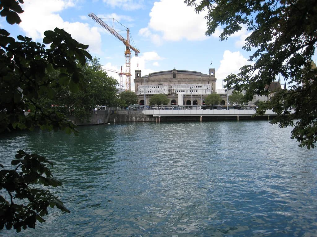 Zürich Old Town Walking Tour: Route to Choose
