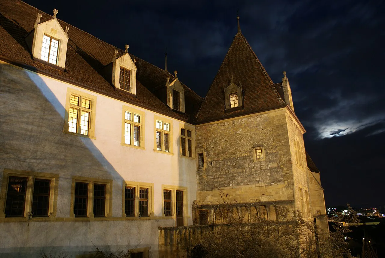 Château de Neuchâtel de nuit