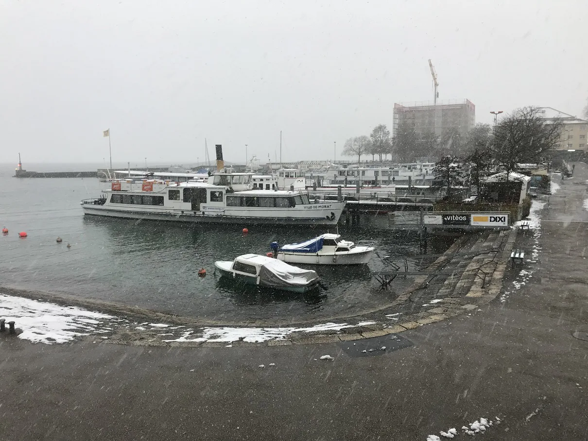 Neuchatel port on january