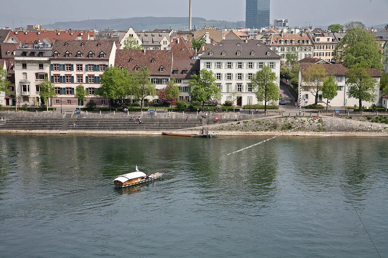 00 Basel (Schweiz) - Münsterfähre, Oberer Rheinweg