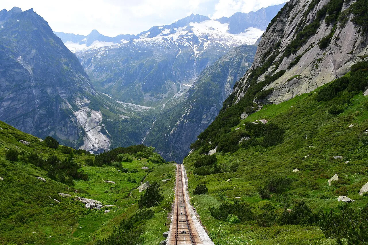 Gelmerbahn tracks, Bern
