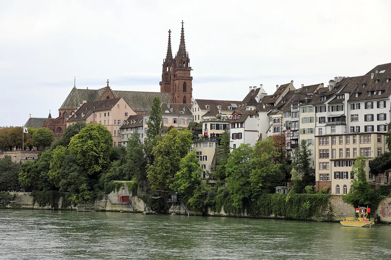L02 Basler Münster, Basel