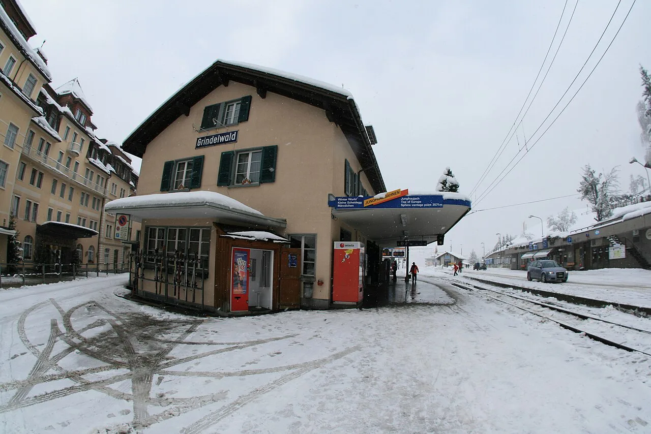 Grindelwald, Switzerland - panoramio - Michal Gorski