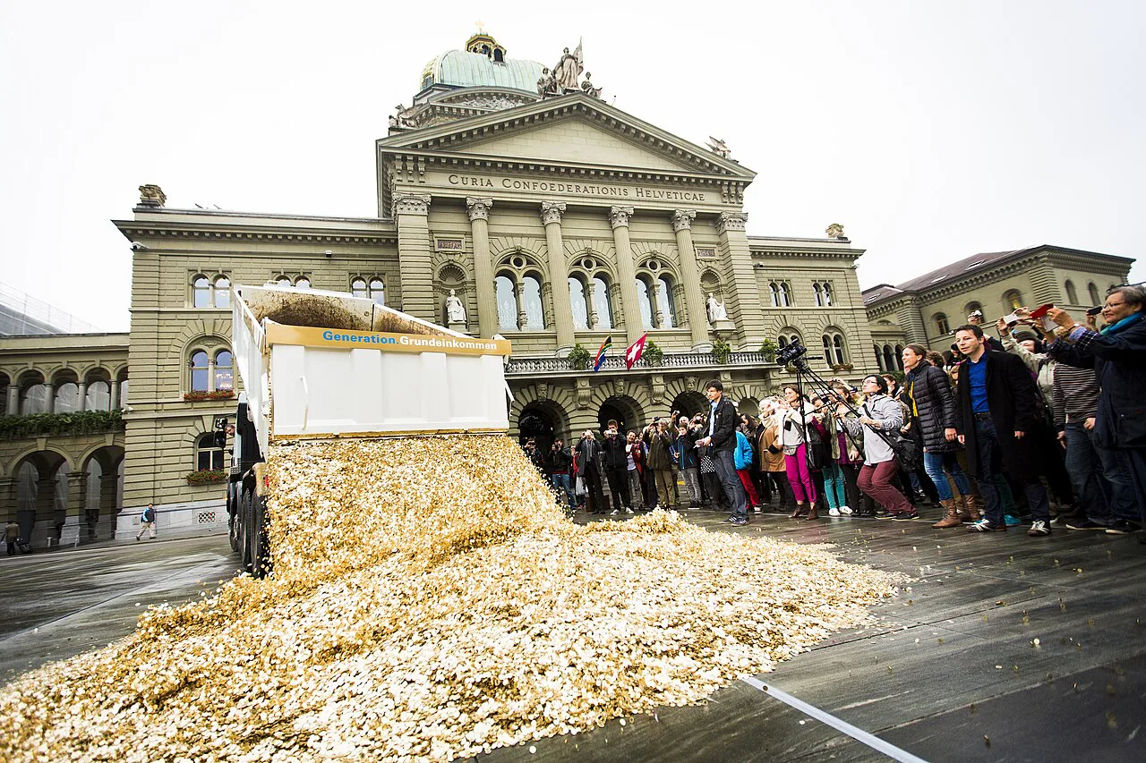 Basic Income Performance in Bern, Oct