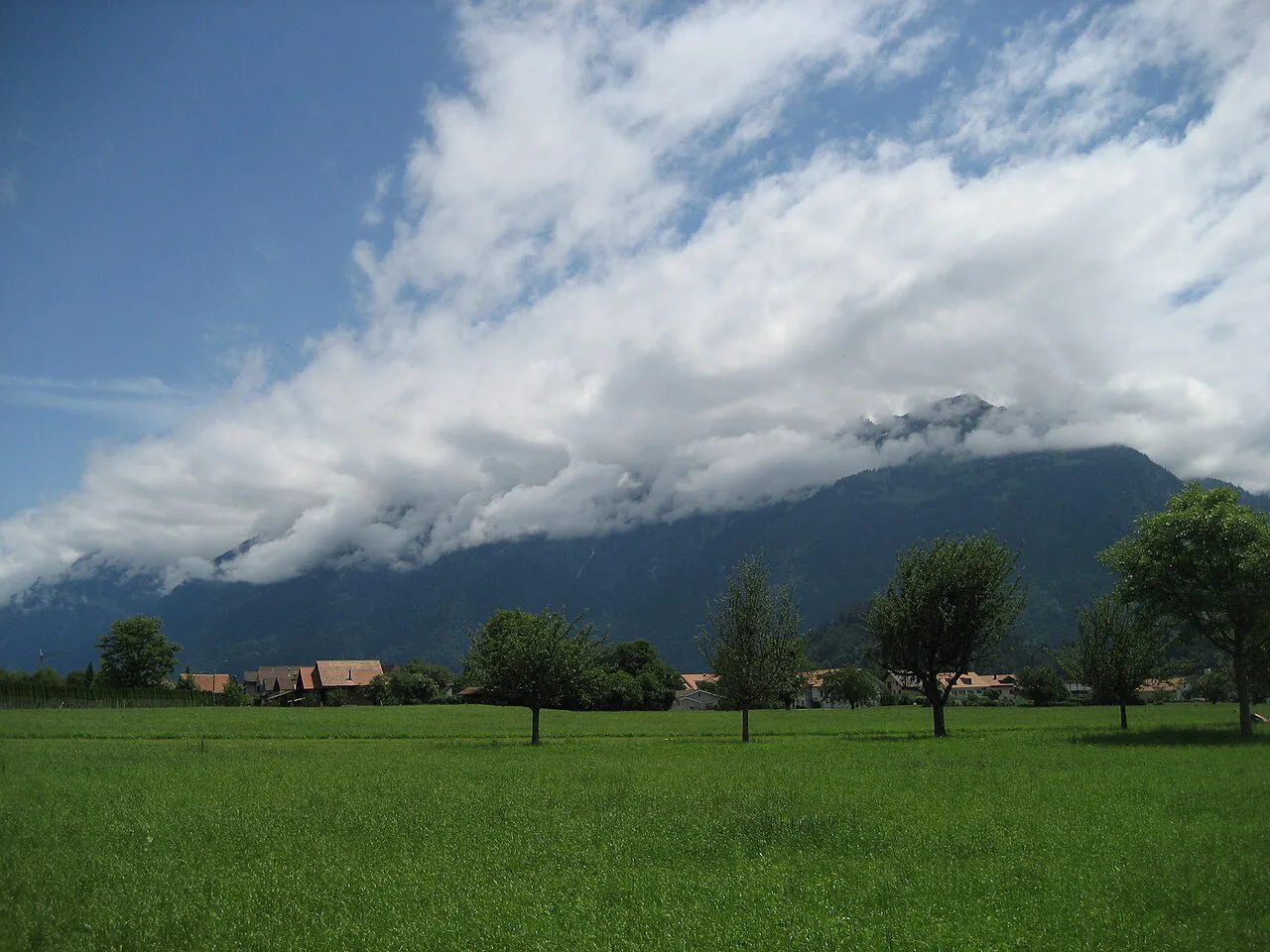 Interlaken - panoramio