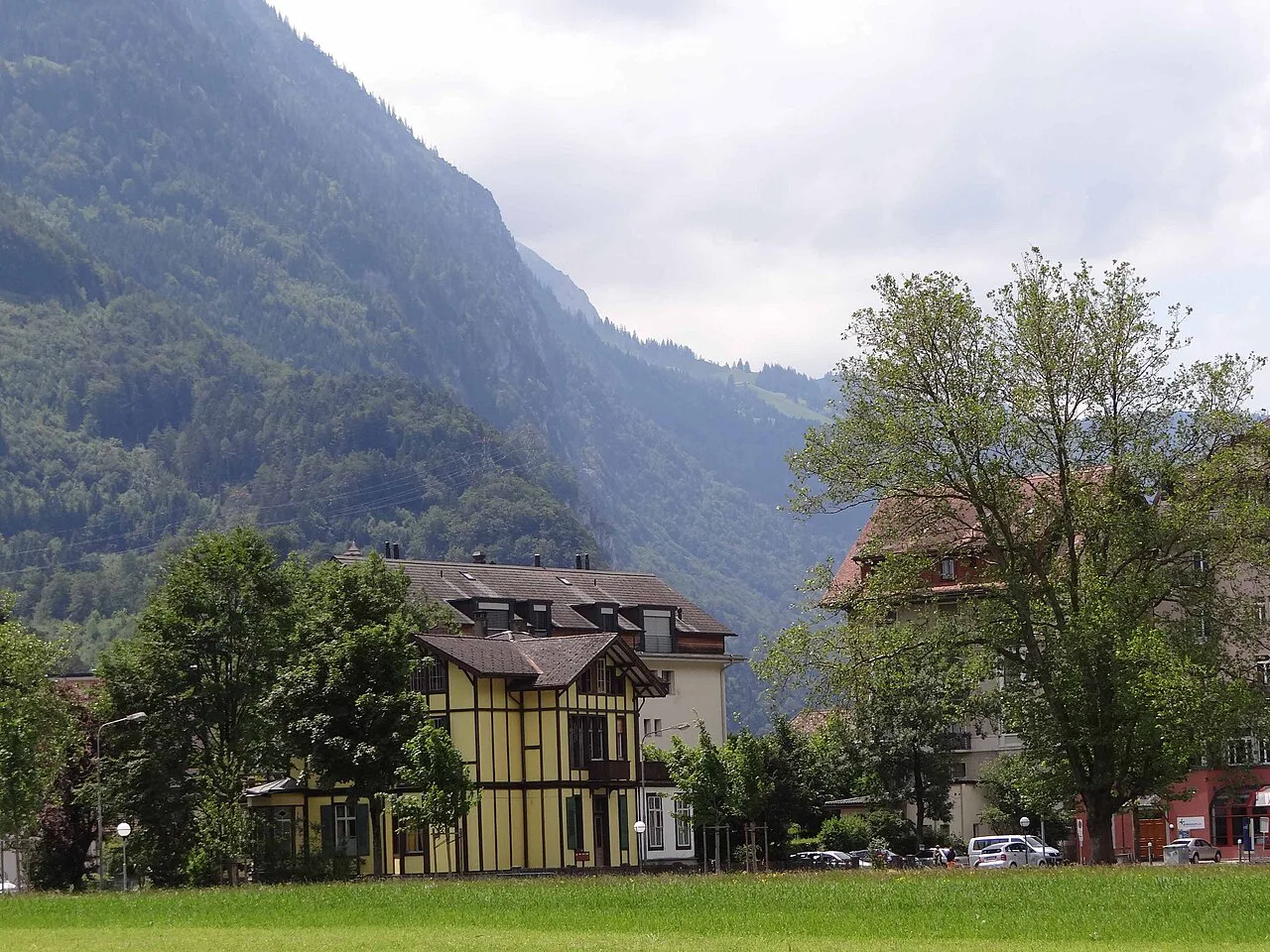 Interlaken, Switzerland - panoramio