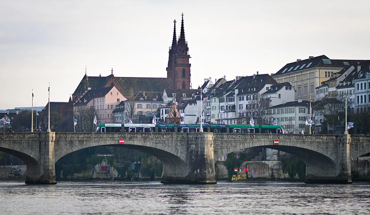 Mittlere Brücke und Basler Münster, Basel