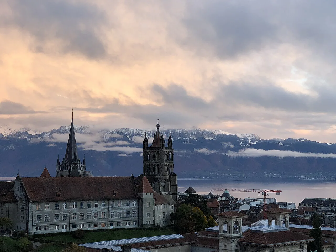 Lausanne on fire