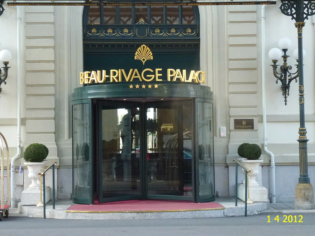 BEAU-RIVAGE PALACE IN LAUSANNE, APRIL . - panoramio