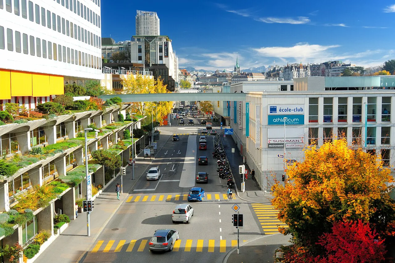 Autumn and the City, Lausanne