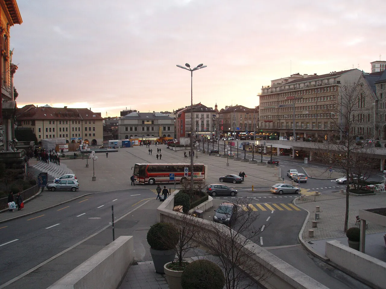 Place de la Riponne - panoramio, Lausanne