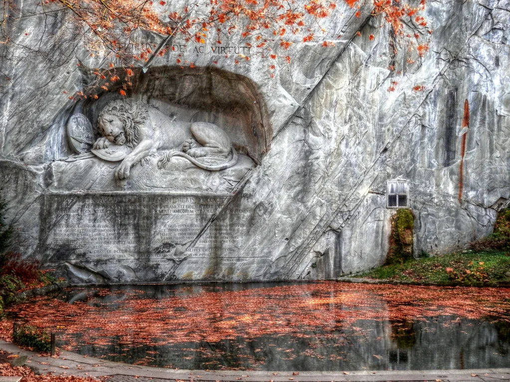 Venue view: the Lion Monument (Löwendenkmal) in Lucerne, Switzerland