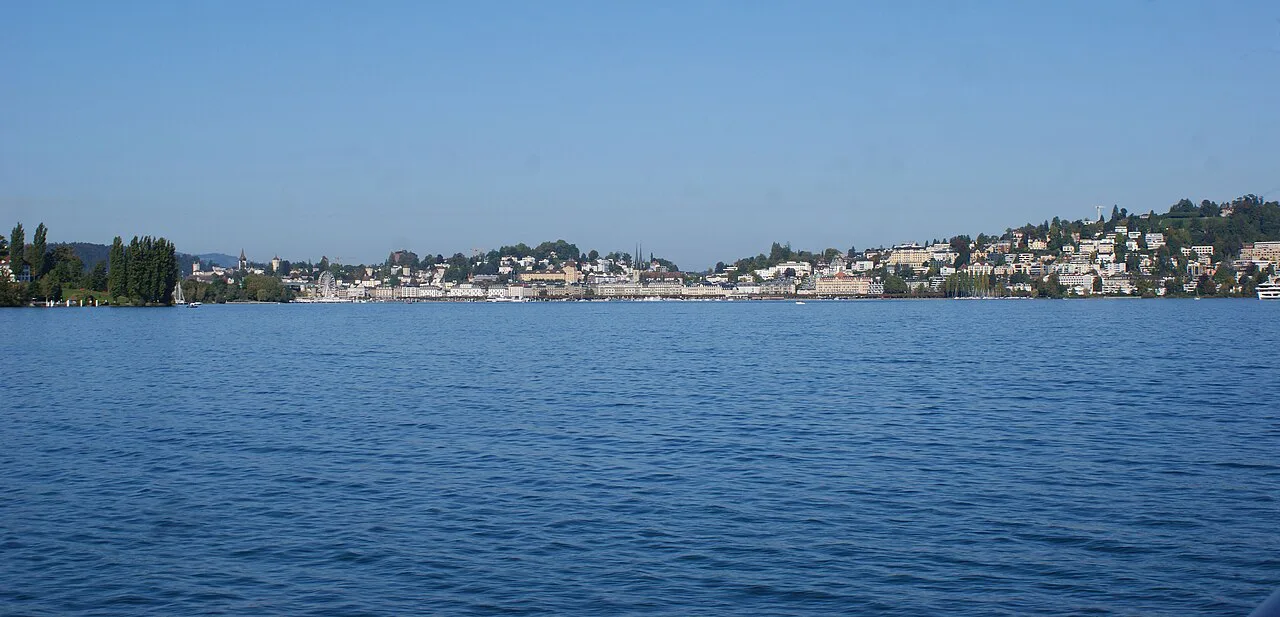 Lake Lucerne-view to Lucerne-24ASD
