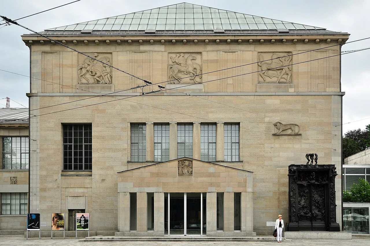 Kunsthaus Zürich 18-44-30 ShiftN