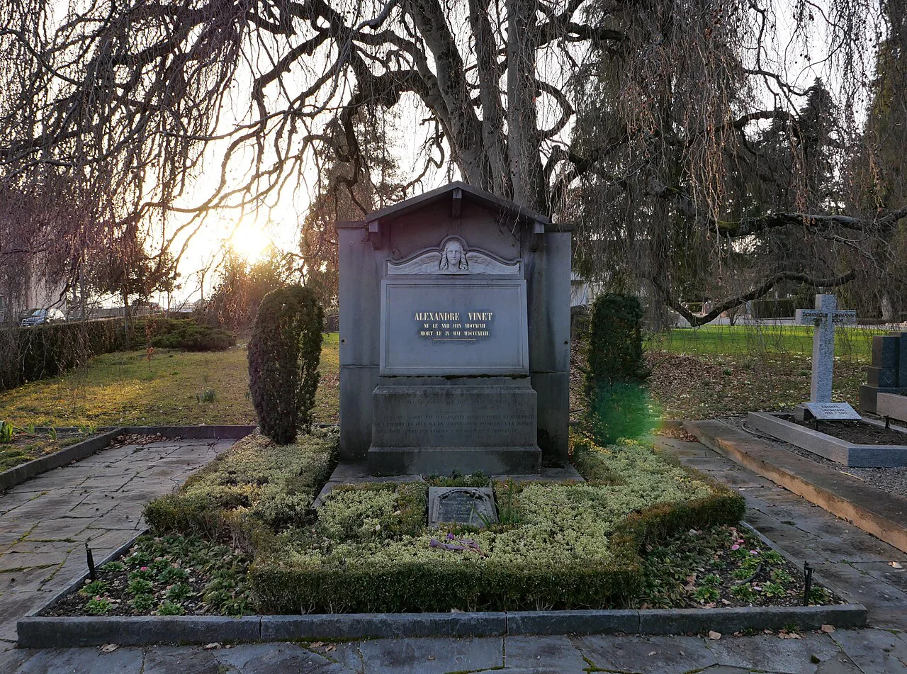 GraveAlexandreAndSophieVinet-CimetiereClarensVD RomanDeckert2902, Montreux