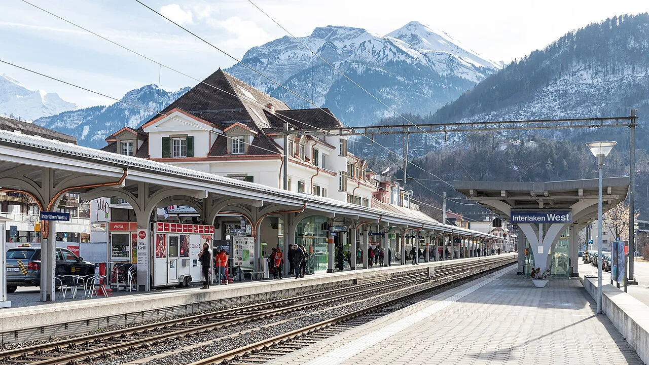 Bahnhof Interlaken West