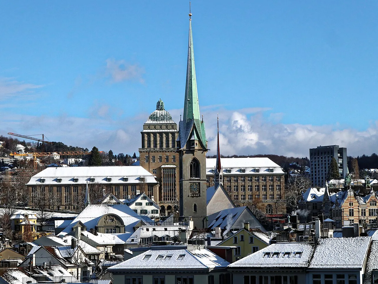 Predigerkirche und Universität Zürich