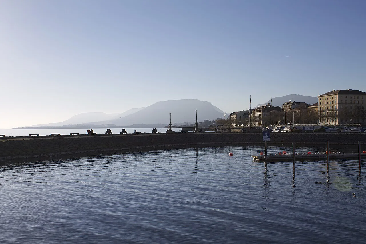 Neuchâtel, Switzerland - panoramio