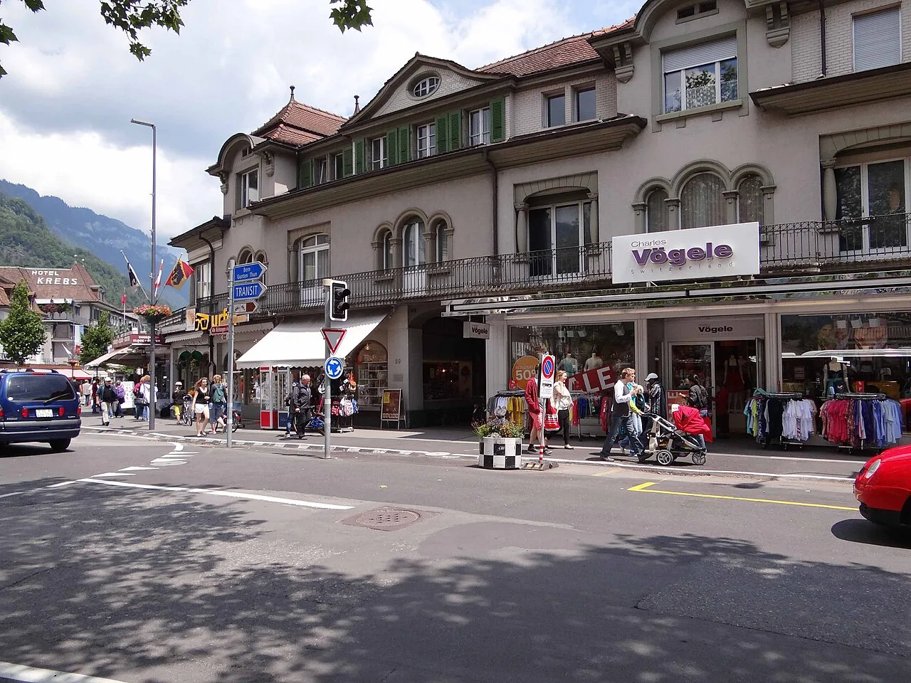 Interlaken, Switzerland - panoramio