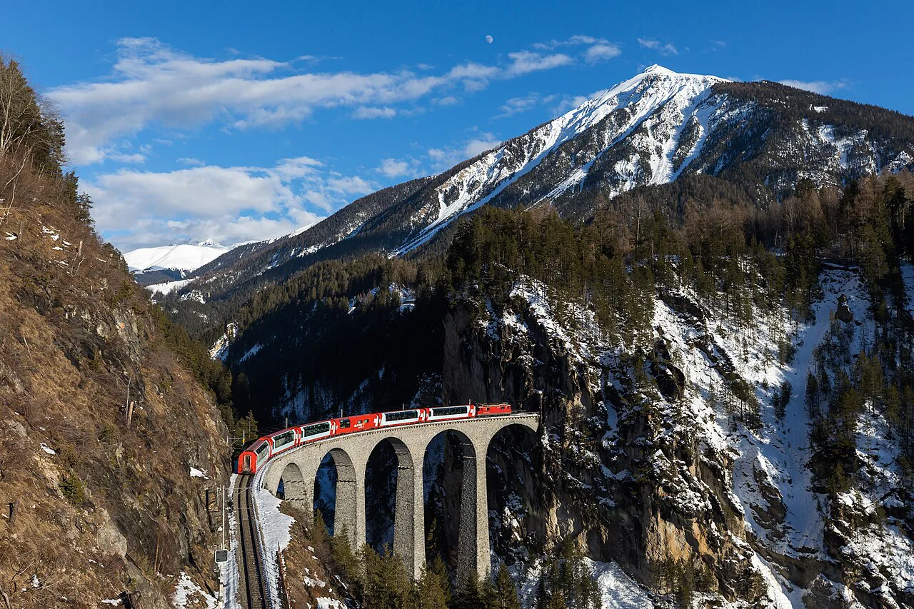 RhB Ge 4-4 II Glacier Express on Landwasser Viaduct, Switzerland