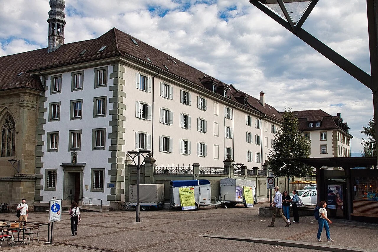 Couvent des Ursulines et église Sainte-Ursule à Fribourg, Lausanne